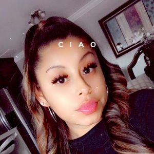 Meet your Posher, Karla